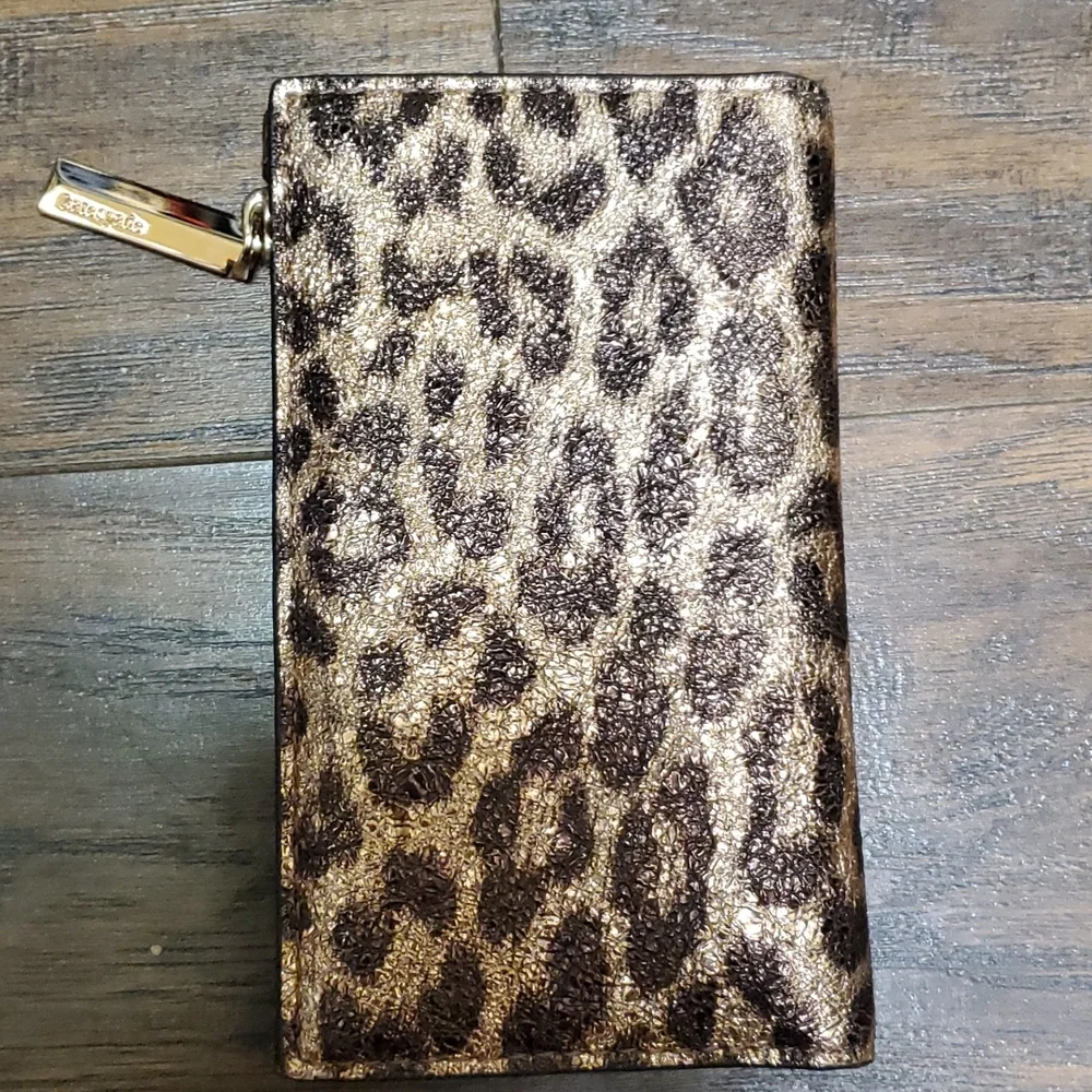 Wallet - Picture 2 of 3